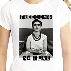 Frida Kahlo T Shirt "Freedom is no FEAR" women's M